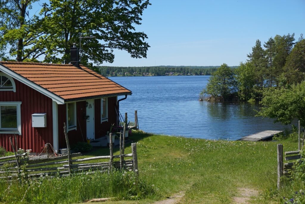 Mökin kylpyhuoneremontti, kylpyhuoneremontti kesämökille, kylpyhuoneremontti saaristoon, kylpyhuoneremontti turun saaristo
